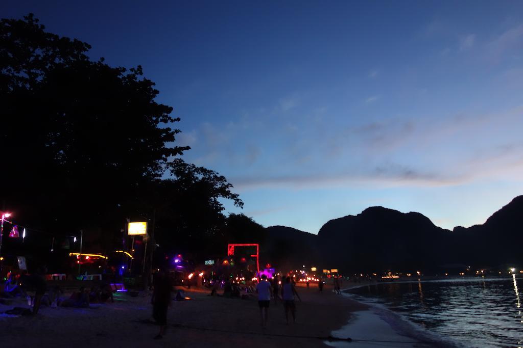 The Beacha Club Hotel Koh Koh Phi Phi Don Extérieur photo
