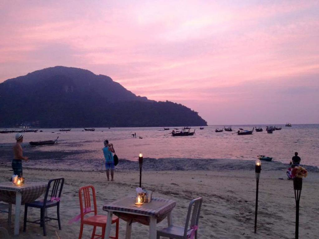 The Beacha Club Hotel Koh Koh Phi Phi Don Extérieur photo